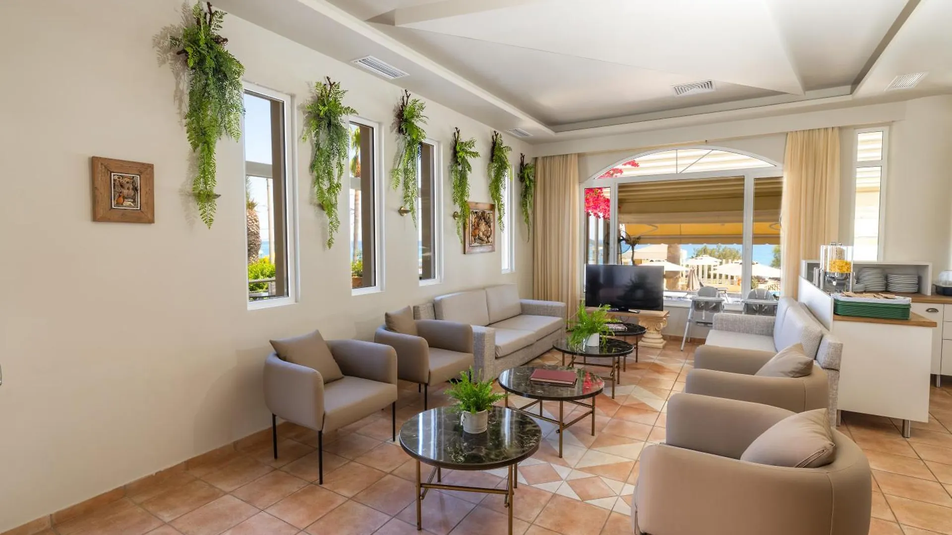 Anassa Hotel Skala